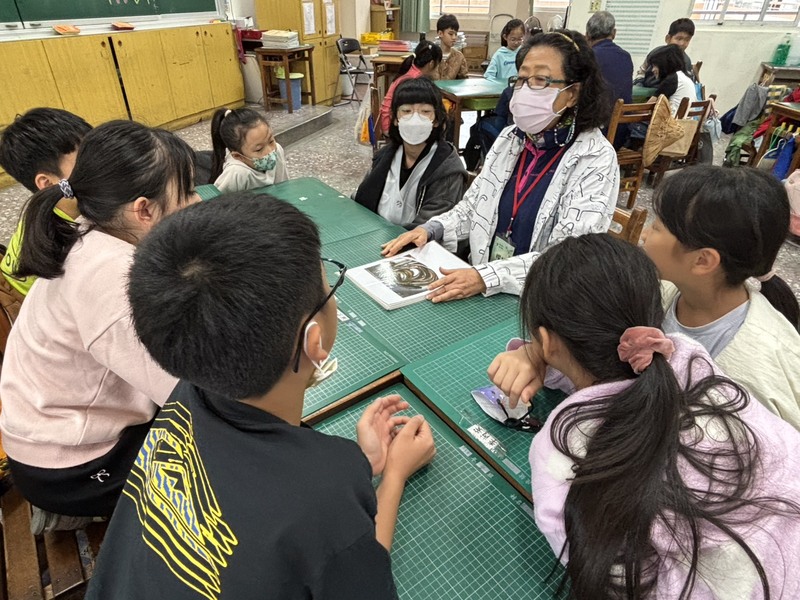 社區長輩走進校園　童年故事活化歷史課程圖片