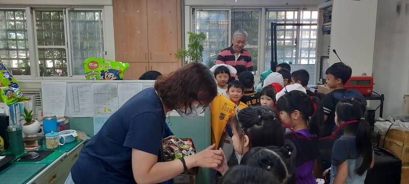 Halloween~小鬼出沒！創意變裝樂翻天圖片