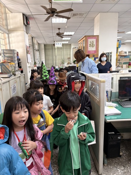 Halloween~小鬼出沒！創意變裝樂翻天圖片