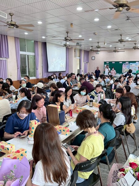 2025教職員工慶生同樂會暨退休同仁歡送會圖片