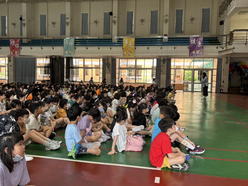 家庭暴力防治宣導圖片