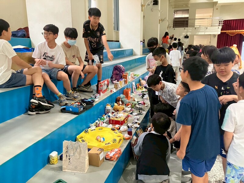 跳蚤市場圖片
