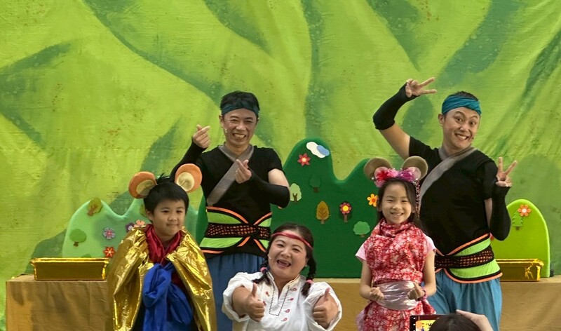 九歌兒童劇團台語故事劇場《鳥鼠仔娶新娘》校園巡演圖片